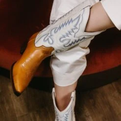 17604 JUDY SALVAJE MIELE SALVAJE AVORIO 15 17604 JUDY SALVAJE MIELE SALVAJE AVORIO -SENDRA Ventas 17604 judy salvaje miele salvaje avorio 947669